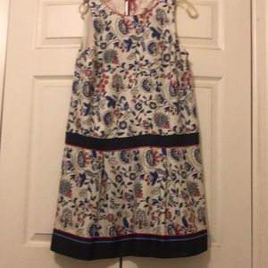 LOFT Sleeveless White (w/flowers)Knee length dress